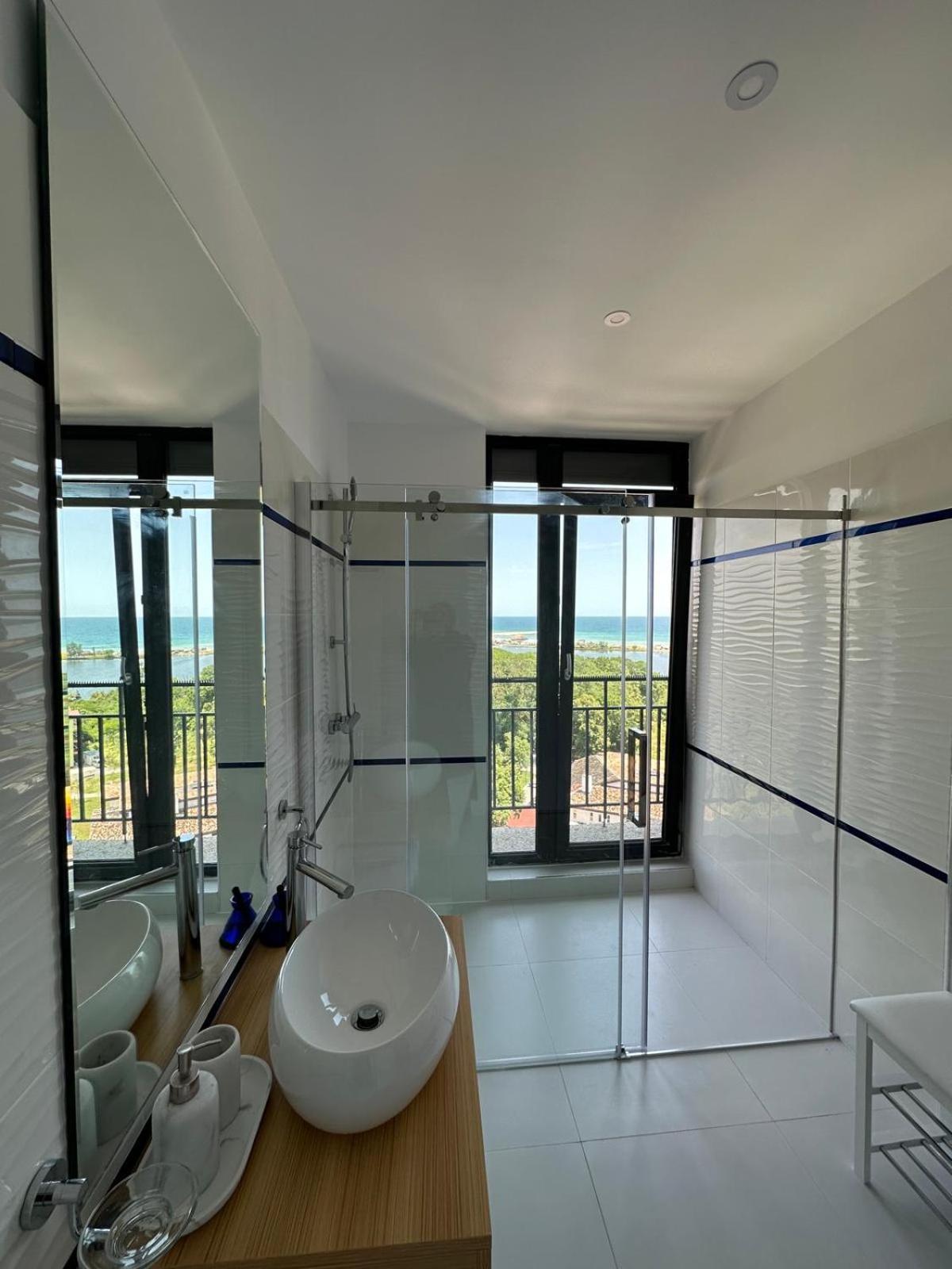 Donna Alba Seaview Penthouse, Casa Ta De Pe Plaja Apartment Нептун Екстериор снимка